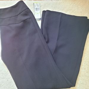 NWT woman's Size 4 dress pants two layers black